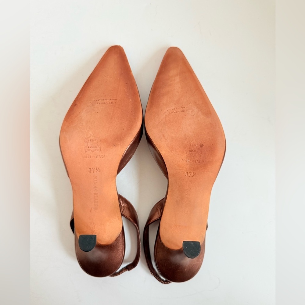 Manolo Blahnik Retro Metallic Bronze Brown Carolyne 70mm slingback pumps EU 37.5 - Picture 8 of 10